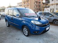Usata Fiat Doblò 135 CV (99 kW) 2015 Blu Monovolume