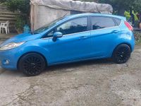 Usata Ford Fiesta 100 CV (73 kW) 2009 Blu Utilitaria