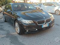 Usata BMW 520 Luxury Line 190 CV (139 kW) 2015 Grigio Station wagon