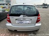 Usata Mercedes A180 Elegance 109 CV (80 kW) 2007 Grigio Berlina