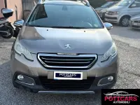Usata Peugeot 2008 Allure 99 CV (72 kW) 2015 Grigio SUV