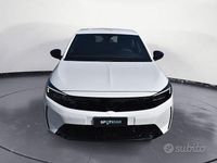 Usata Opel Corsa 101 CV (74 kW) 2025 Bianco Utilitaria