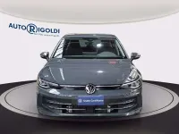 Usata VW Golf VIII Style 150 CV (110 kW) 2025 Dolphin grey metallizzato Berlina
