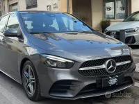 Usata Mercedes B180 Premium 116 CV (85 kW) 2022 Grigio Utilitaria
