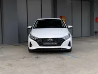 Usata Hyundai i20 101 CV (74 kW) 2024 Bianco Utilitaria