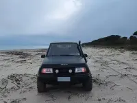 Usata Suzuki Vitara 75 CV (55 kW) 1990 Nero SUV