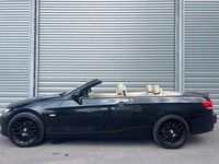 Usata BMW 320 Cabriolet 177 CV (130 kW) 2009 Nero Cabrio