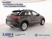 Usata VW T-Roc Life 116 CV (85 kW) 2024 Deep black perlato SUV