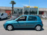 Usata Renault Clio II 58 CV (42 kW) 2004 Blu Berlina