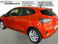 Nuova Renault Clio V Evolution 100 CV (73 kW) 2025 Arancione