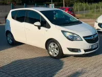 Usata Opel Meriva Cosmo 120 CV (88 kW) 2016 Bianco Monovolume