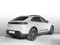 Nuova Porsche Macan 330 kW (449 CV) 2026 Grigio ghiaccio metallizzato SUV