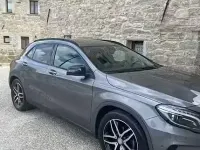 Usata Mercedes GLA220 170 CV (125 kW) 2015 Grigio SUV