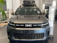 Nuova Dacia Bigster Extreme 140 CV (102 kW) 2026 Grigio SUV
