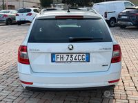Usado Skoda Octavia G-TEC Executive 110 CV (80 kW) 2017 Blanco Familiar