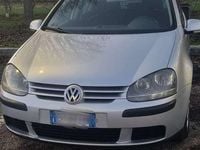 Usata VW Golf Comfortline 105 CV (77 kW) 2004 Berlina