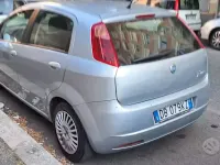 Usata Fiat Grande Punto 75 CV (55 kW) 2006 Grigio Utilitaria