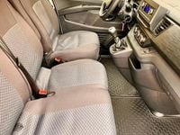 Begagnad Renault Trafic 110 HK (80 kW) 2023 Grå Minibuss