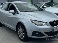 Usata Seat Ibiza Reference 75 CV (55 kW) 2011 Grigio Berlina