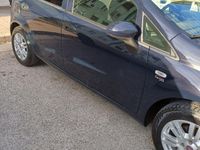 Usata Fiat Punto Street 69 CV (50 kW) 2015 Blu Utilitaria