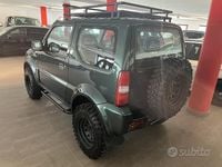 Usata Suzuki Jimny 80 CV (58 kW) 2000 Verde SUV