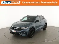 Usata VW T-Roc R-line 150 CV (110 kW) 2023 Verde SUV