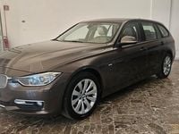 Usata BMW 318 142 CV (104 kW) 2014 Grigio Station wagon