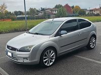 Usata Ford Focus 115 CV (84 kW) 2006 Grigio Coupé