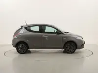 Usata Lancia Ypsilon 69 CV (50 kW) 2024 Grigiogrigio Utilitaria