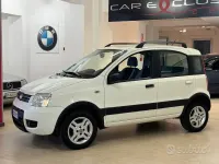 Usata Fiat Panda Climbing 60 CV (44 kW) 2009 Bianco Utilitaria