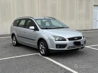 Usata Ford Focus 90 CV (66 kW) 2008 Grigio Station wagon