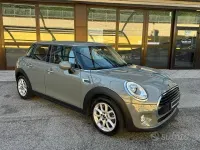 Usata Mini Cooper D 116 CV (85 kW) 2018 Grigio Utilitaria