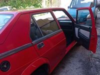 Usata Alfa Romeo 75 185 CV (136 kW) 1990 Berlina