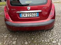 Usata Lancia Ypsilon 69 CV (50 kW) 2003 Rosso Utilitaria
