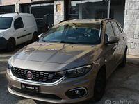 Usata Fiat Tipo Lounge 120 CV (88 kW) 2017 Marrone Station wagon