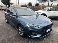 Usata Ford Focus ST-Line 120 CV (88 kW) 2022 Grigio Station wagon