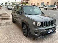 Używany Jeep Renegade Longitude 130 KM (95 kW) 2022 Szary SUV