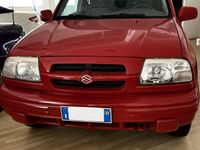 Usata Suzuki Grand Vitara 94 CV (69 kW) 2000 Rosso SUV