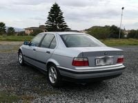 Usata BMW 318 Efficient Dynamics 116 CV (85 kW) 1998 Grigio Berlina