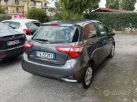Second-hand Toyota Yaris Lounge 72 CP (52 kW) 2019 Gri Berlinǎ