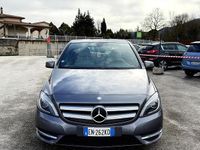 Usata Mercedes B200 Premium 136 CV (100 kW) 2012 Grigio Monovolume