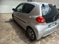 Usata Toyota Aygo 68 CV (50 kW) 2006 Grigio Utilitaria