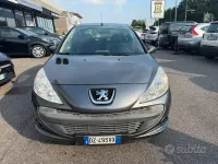 Usata Peugeot 206 60 CV (44 kW) 2010 Grigio Berlina