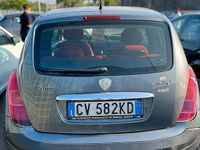 Usata Lancia Ypsilon 69 CV (50 kW) 2005 Grigio Utilitaria