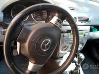 Usata Mazda 121 2005 Blu Utilitaria