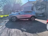 Usata Nissan Qashqai N-Connecta 131 CV (96 kW) 2018 Grigio SUV