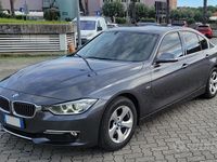 Usata BMW 320 Luxury Line 184 CV (135 kW) 2012 Grigio Berlina