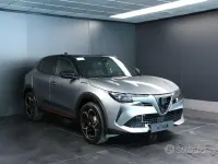 Nuova Alfa Romeo GT Junior 136 CV (100 kW) 2026 Grigio SUV