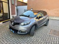 Usata Renault Captur Iconic 90 CV (66 kW) 2016 Grigio SUV