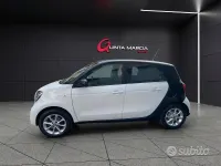 Usata Smart ForFour 71 CV (52 kW) 2018 Bianco Utilitaria
